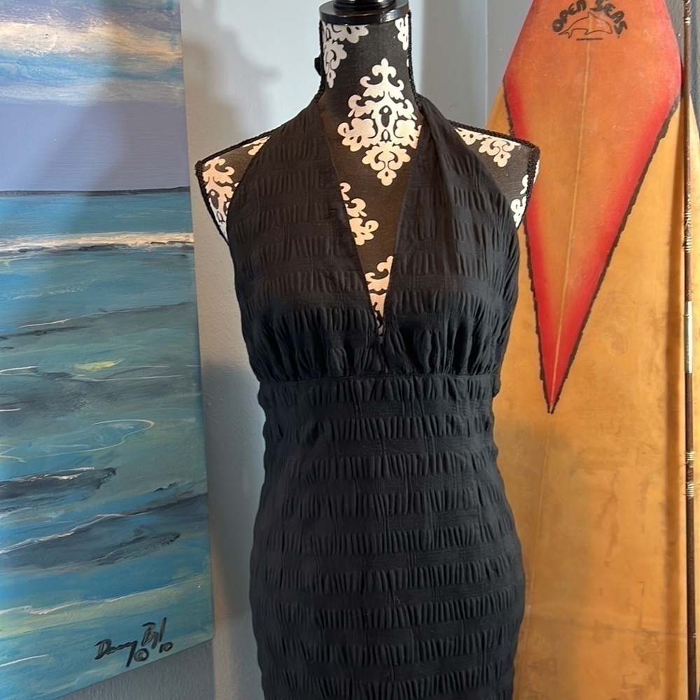 Gorgeous Lightweight Open-Back Halter-Designed Dress,Smocked Fabric,Flirty & Fun - Picture 9 of 10